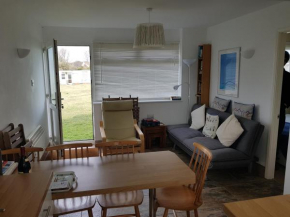 Chalet 109 Sandown Bay Holiday Centre